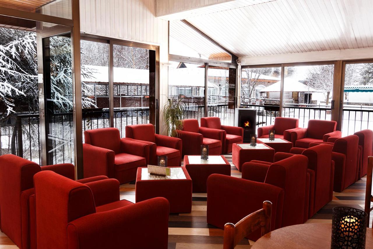 Hotel Sant Gothard Arinsal Exterior photo